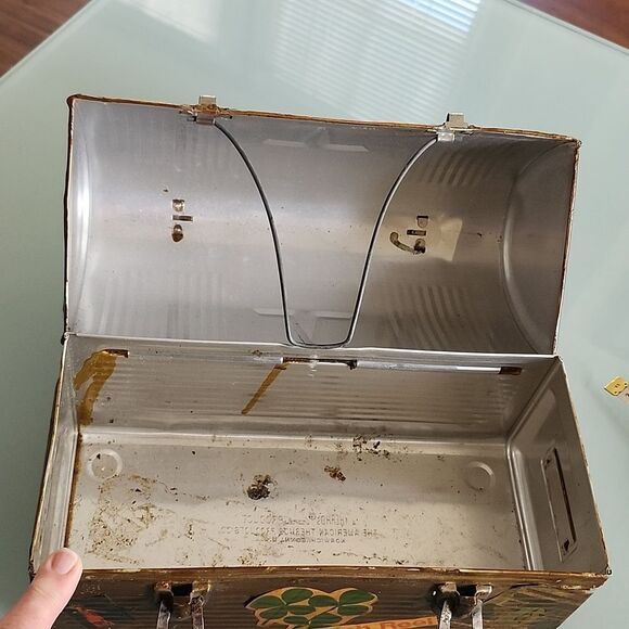 Vintage Avant Garde Pail Handbag - Picture 6 of 11